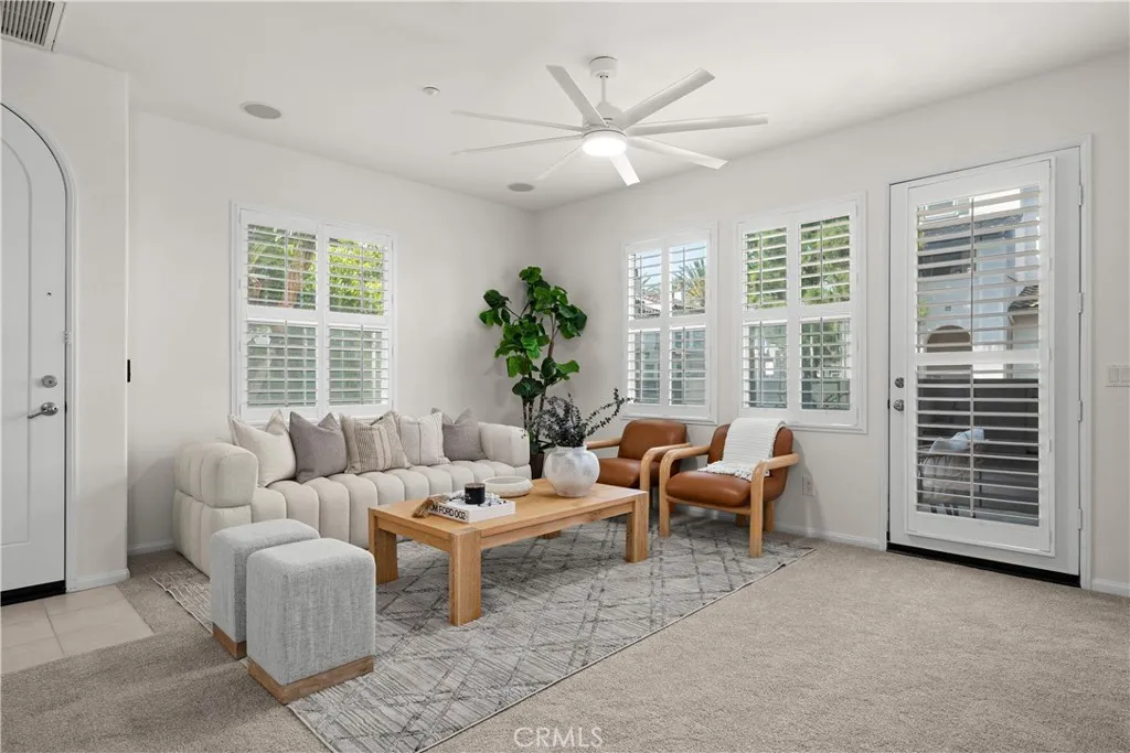 https://cdn.realtyfeed.com/cdn/127/306741465/e9ab4b84eef91fd85b3c49d10b2419d1.webp