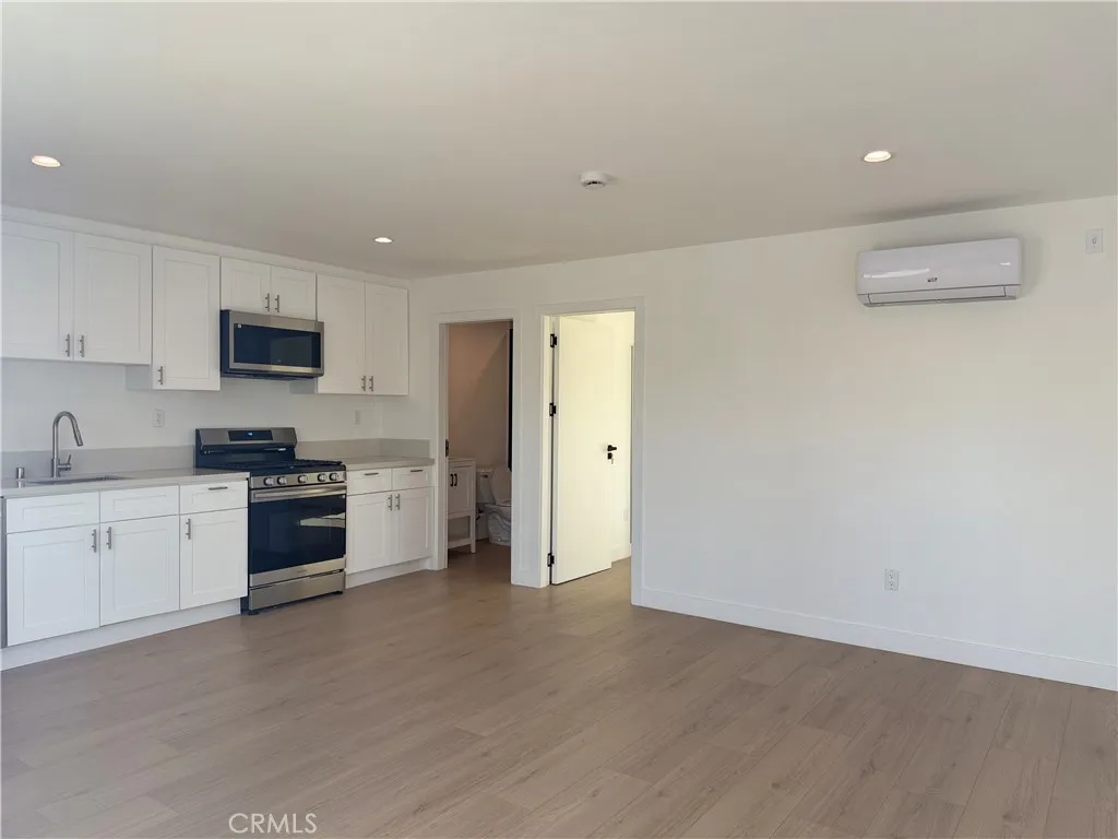 West Hills, CA 91307