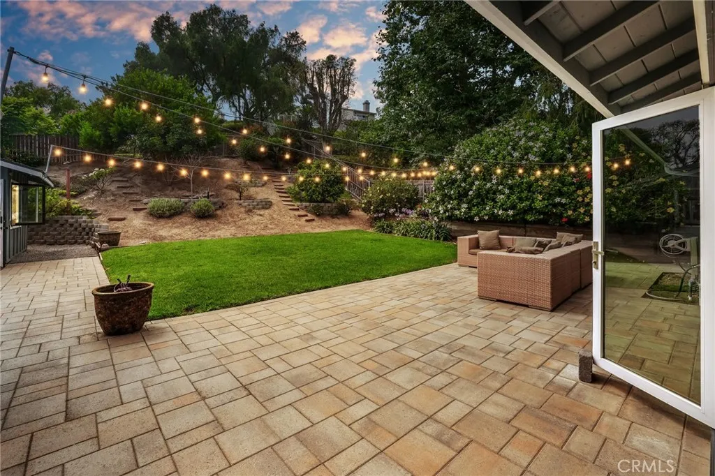 https://cdn.realtyfeed.com/cdn/127/306741501/9937df414b55e90554f22b8b83c64a2f.webp