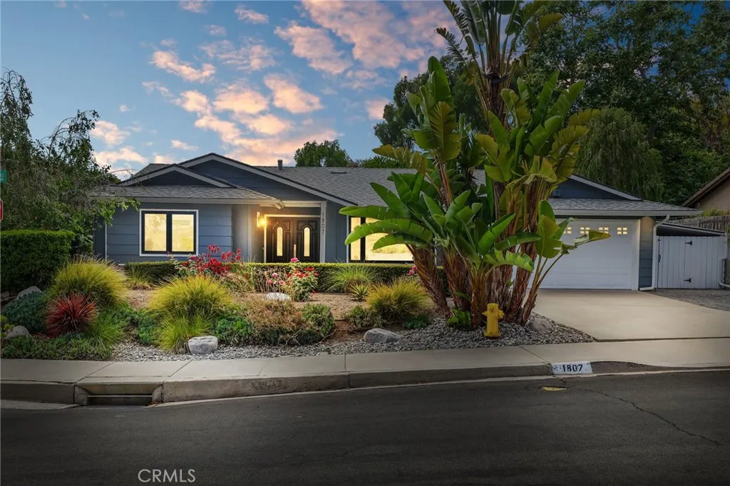 https://cdn.realtyfeed.com/cdn/127/306741501/f07620290a209897c24ebf7746de0915.webp