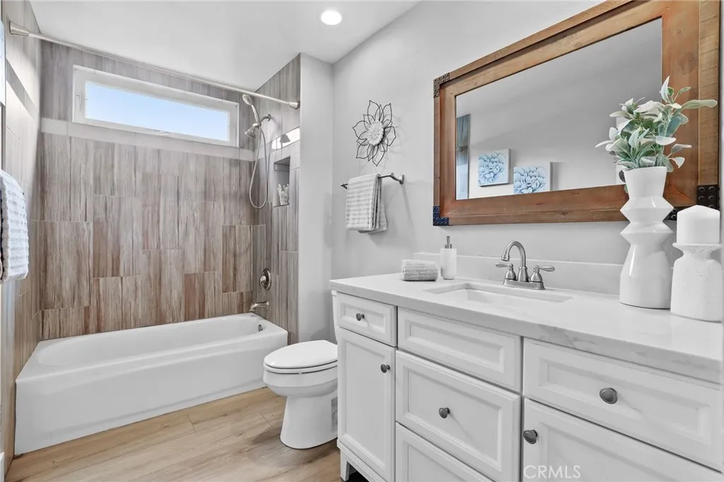 https://cdn.realtyfeed.com/cdn/127/306741501/ffe1db38d1ae2b398b96dbefc23800d7.webp