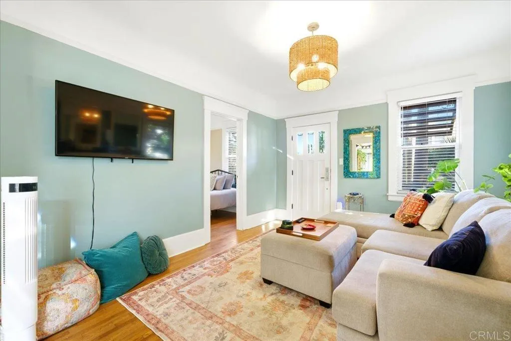 https://cdn.realtyfeed.com/cdn/127/306741543/442af2668d6c638f2ff3f9f188dfa52a.webp