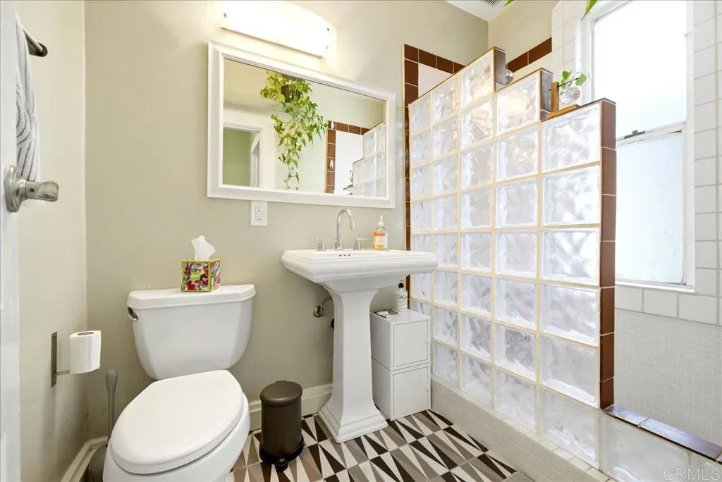 https://cdn.realtyfeed.com/cdn/127/306741543/4ecb0c126b1854f43a44b284f4284c96.webp