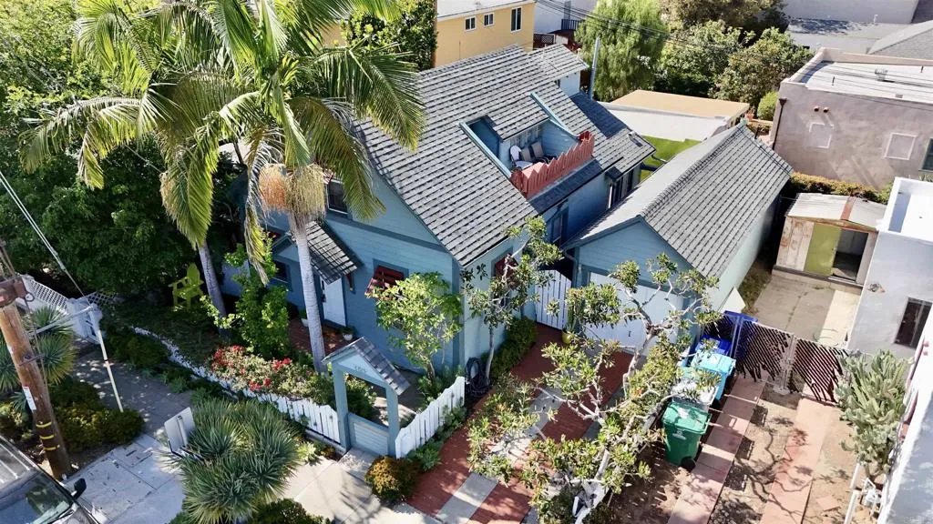 https://cdn.realtyfeed.com/cdn/127/306741543/7241d52a0b6a1e075381fbe495784566.webp