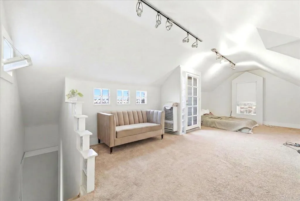 https://cdn.realtyfeed.com/cdn/127/306741543/898a0c75a37db6c1520b40ccd3868b27.webp