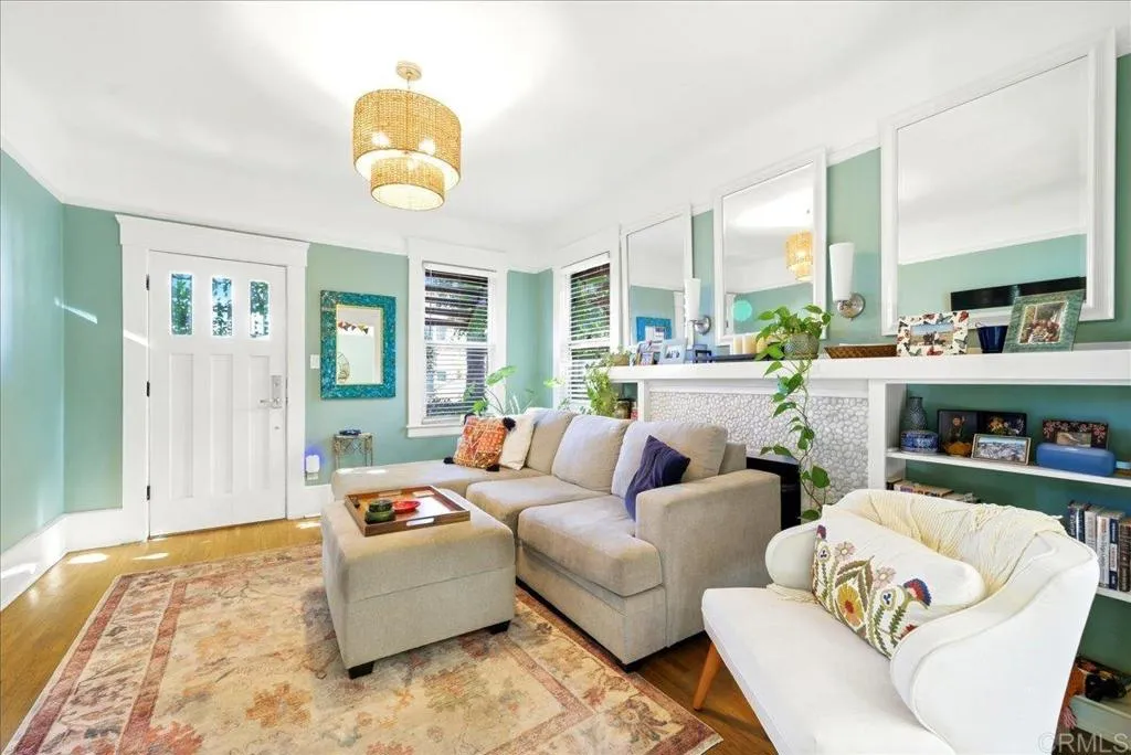 https://cdn.realtyfeed.com/cdn/127/306741543/a72cb1aac1fe5b86451d87ddb6957486.webp