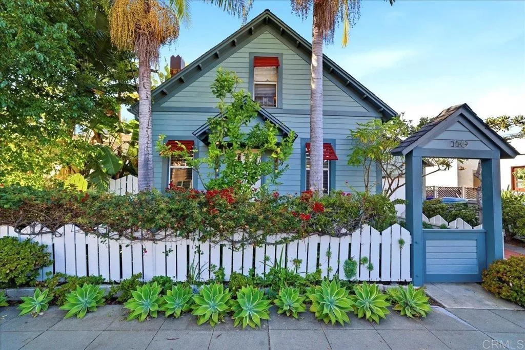 https://cdn.realtyfeed.com/cdn/127/306741543/fe436aec897e8834a0be3cf2610fb1fb.webp