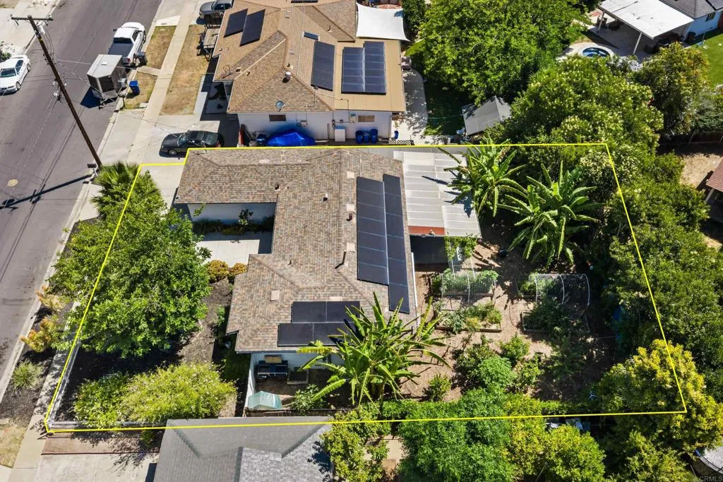 https://cdn.realtyfeed.com/cdn/127/306741582/231d38766de7ac4d00bacac933c78594.webp
