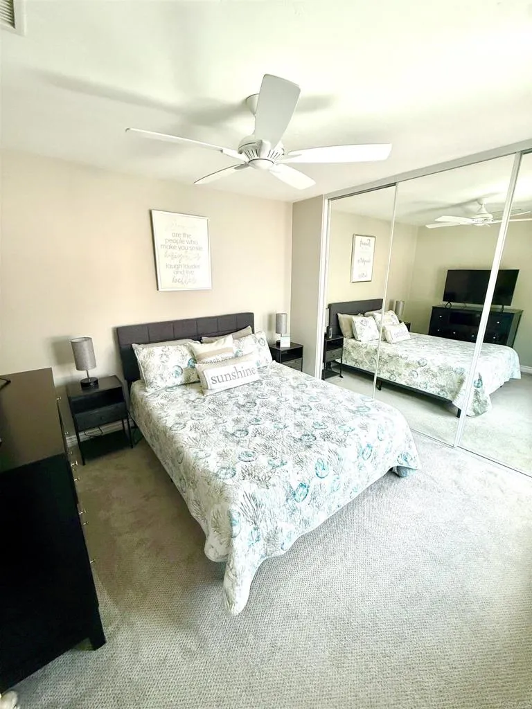https://cdn.realtyfeed.com/cdn/127/306741585/8f47853b0f20b66cd59579c773bd8aee.webp