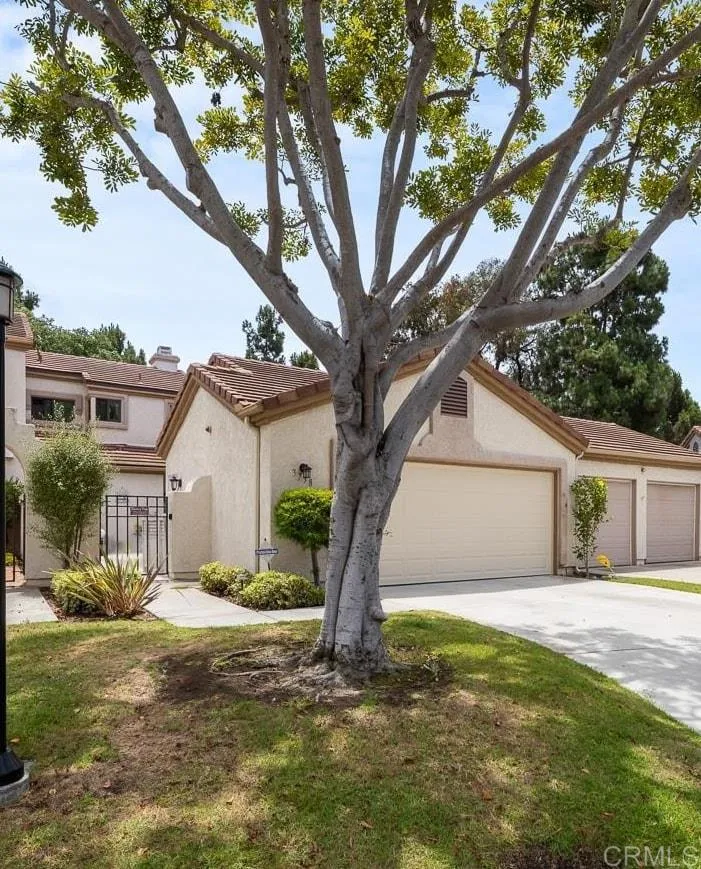 https://cdn.realtyfeed.com/cdn/127/306741585/b8502c4621ac53606999d80908d96723.webp