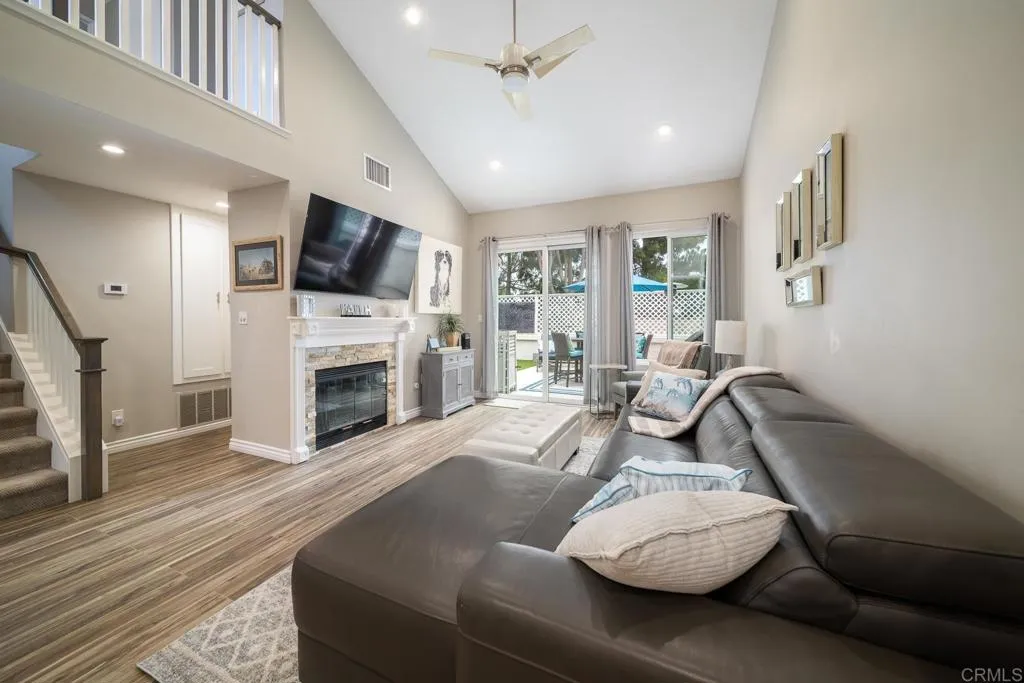 https://cdn.realtyfeed.com/cdn/127/306741585/b92c22c01d1e3a431b8400564843d3d1.webp