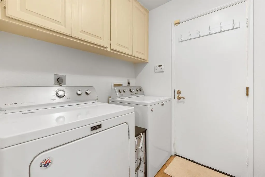https://cdn.realtyfeed.com/cdn/127/306741587/49c20acf1f45915d8644462dd039943c.webp
