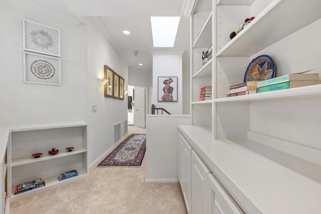 https://cdn.realtyfeed.com/cdn/127/306741587/8a94804e7012e3050439529da4f8cc82.webp