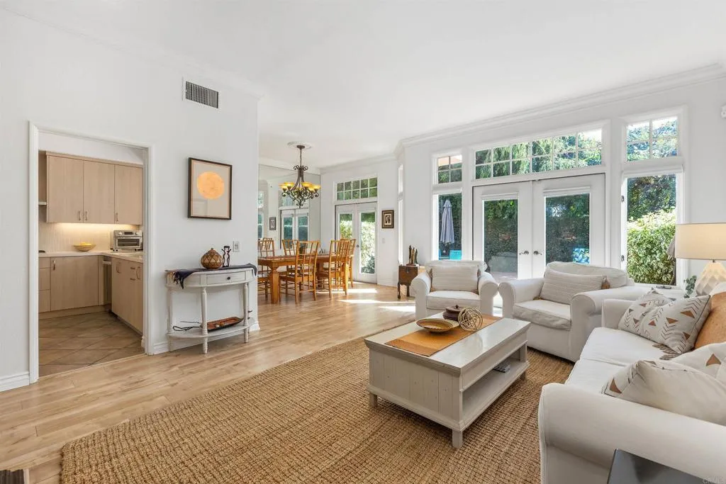 https://cdn.realtyfeed.com/cdn/127/306741587/ae8f0c248e63f72925b0fa69d5caeb98.webp