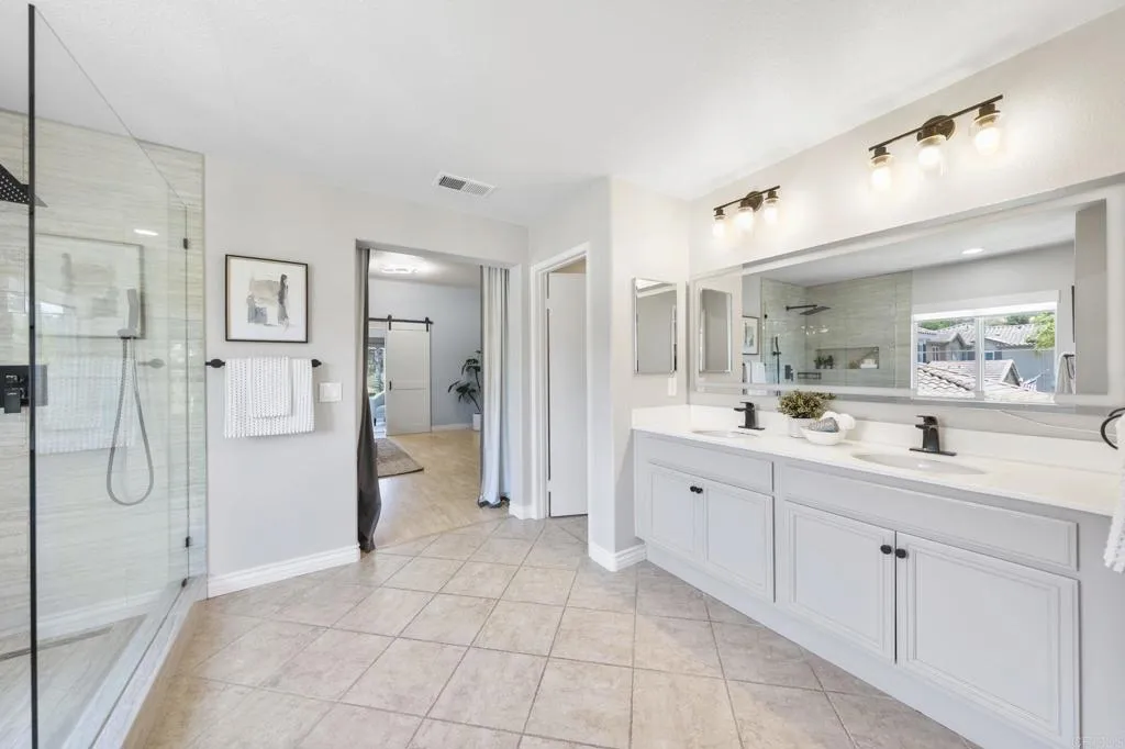 https://cdn.realtyfeed.com/cdn/127/306741589/701aedae7523847ae5ee43e6b5ebc8ea.webp