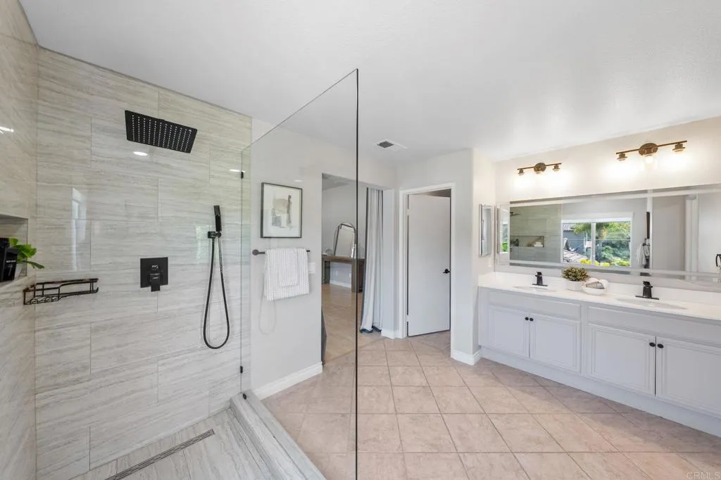 https://cdn.realtyfeed.com/cdn/127/306741589/7cf0ce7abfed8c6928d3fe86e703b976.webp