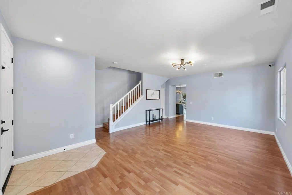 https://cdn.realtyfeed.com/cdn/127/306741589/e3563696636c2a4b7baf9d3d80a1ec46.webp