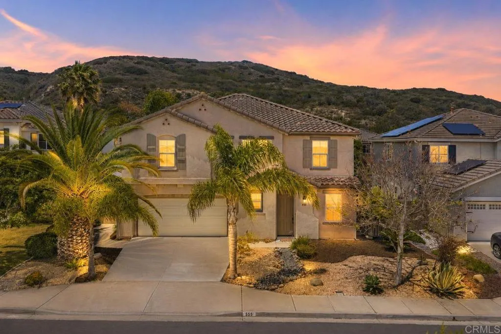 https://cdn.realtyfeed.com/cdn/127/306741589/f121655bf5c6ae470d4055857f67cef8.webp