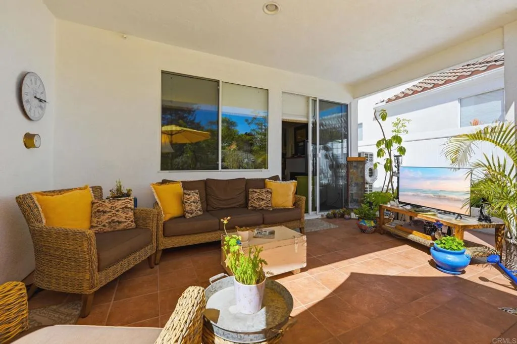 https://cdn.realtyfeed.com/cdn/127/306741596/1c6dd6c2d76fd7a1493e7b4dda088a69.webp