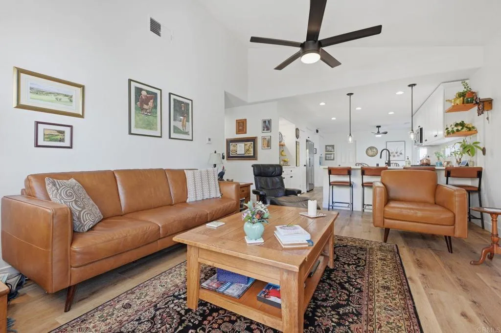 https://cdn.realtyfeed.com/cdn/127/306741596/7458c34fa761744770b953657b71d5a5.webp
