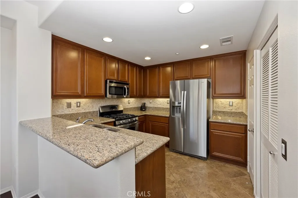 31205 Strawberry Tree Lane Unit 47, Temecula, CA 92592 - Photo 3 of 18, Temecula, CA