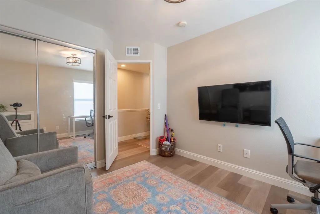 https://cdn.realtyfeed.com/cdn/127/306741722/70cbf2d586726d16daf1d77aac83dbb5.webp