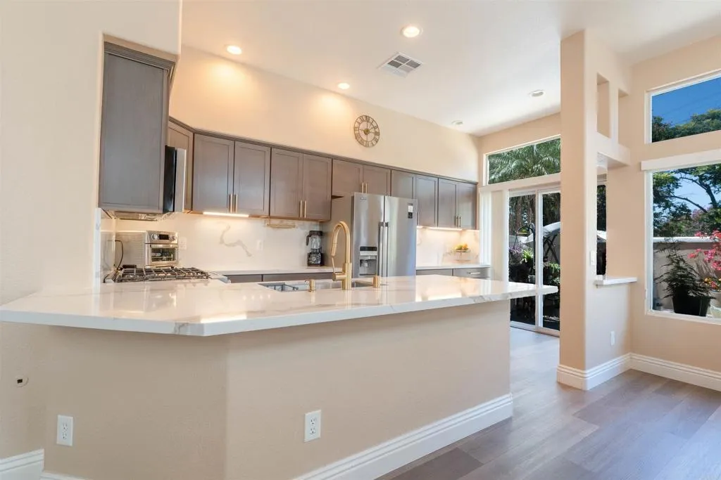 https://cdn.realtyfeed.com/cdn/127/306741722/c1c881c36b2fe3e99965eb0e02693c19.webp