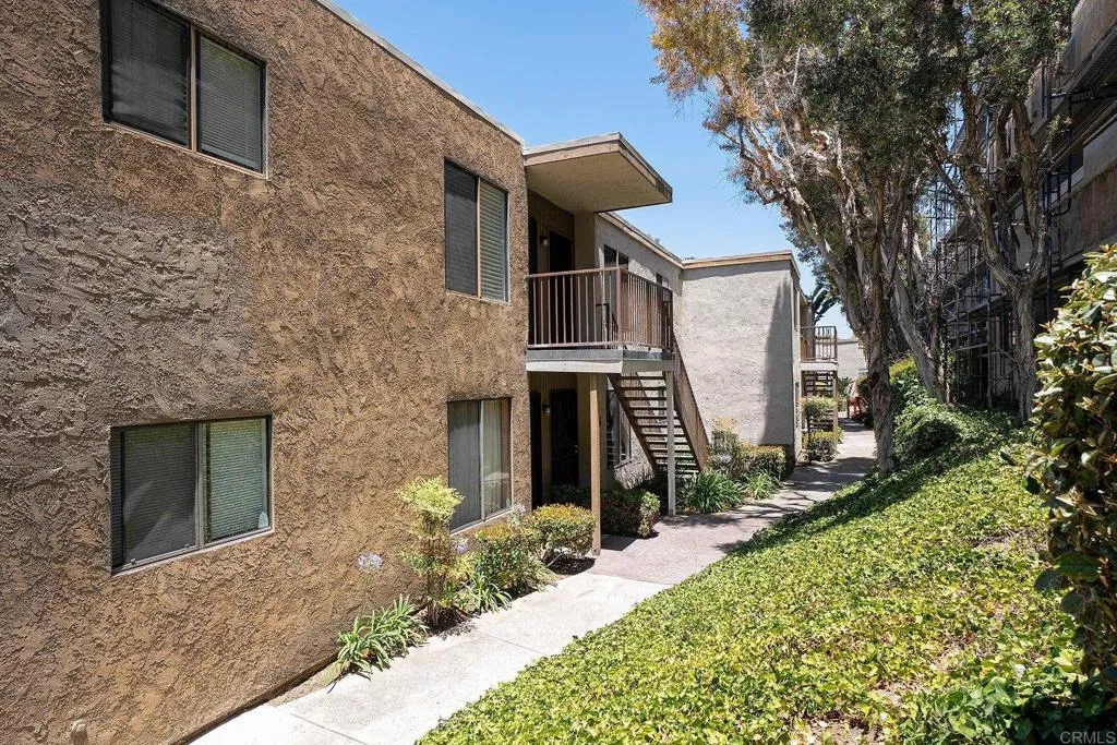 https://cdn.realtyfeed.com/cdn/127/306741723/03f91eeebba136e955b4a65ab40b3e5f.webp