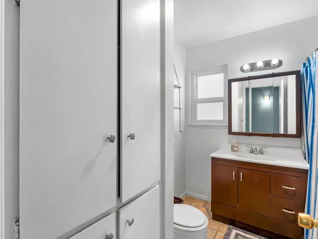 https://cdn.realtyfeed.com/cdn/127/306741755/b021beb365fa6d3644c8c017d65cbc36.webp
