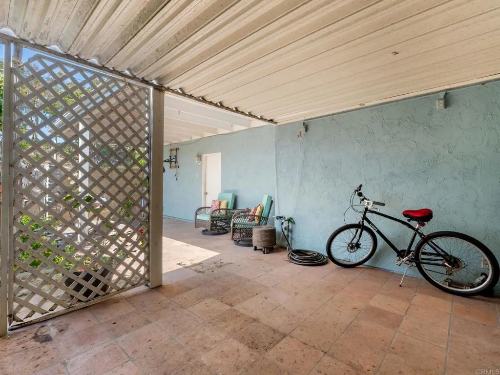 https://cdn.realtyfeed.com/cdn/127/306741755/e1c6ac7014e2e86b69e42785f4994734.webp