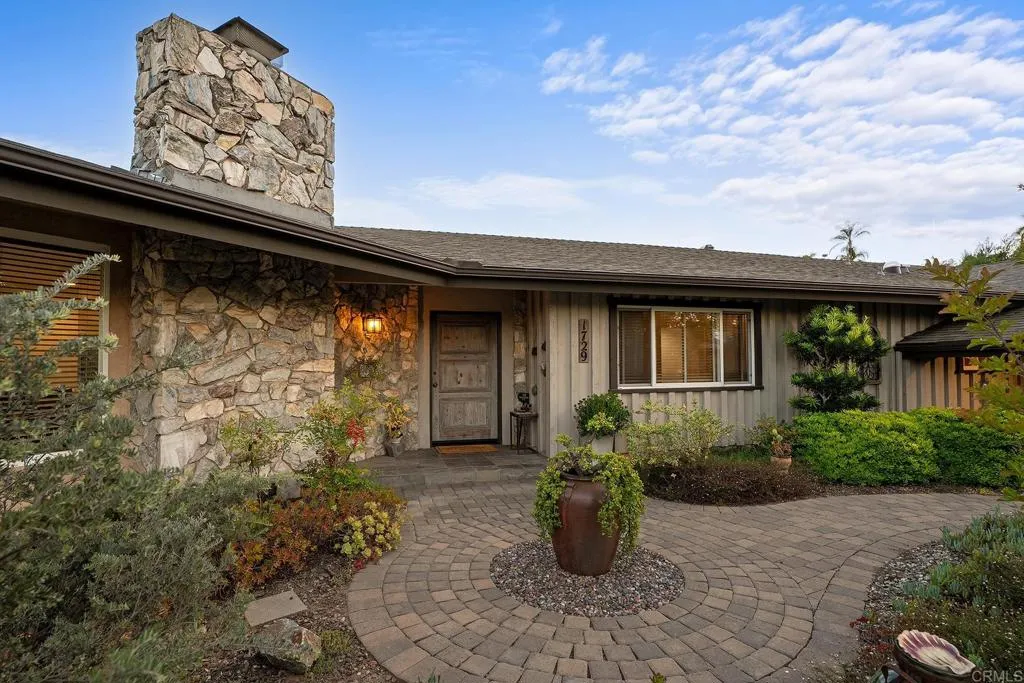 https://cdn.realtyfeed.com/cdn/127/306741832/0454a85555d3b75ca6c93e090ef1a049.webp