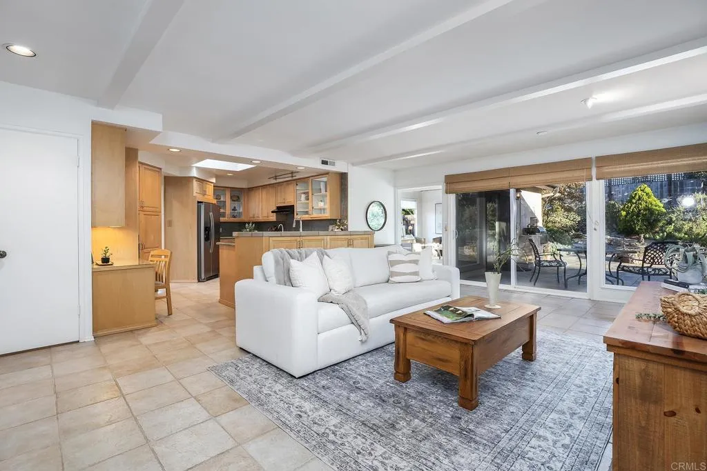 https://cdn.realtyfeed.com/cdn/127/306741832/3ed10b1c5870862d9add2f5bd021cf5c.webp