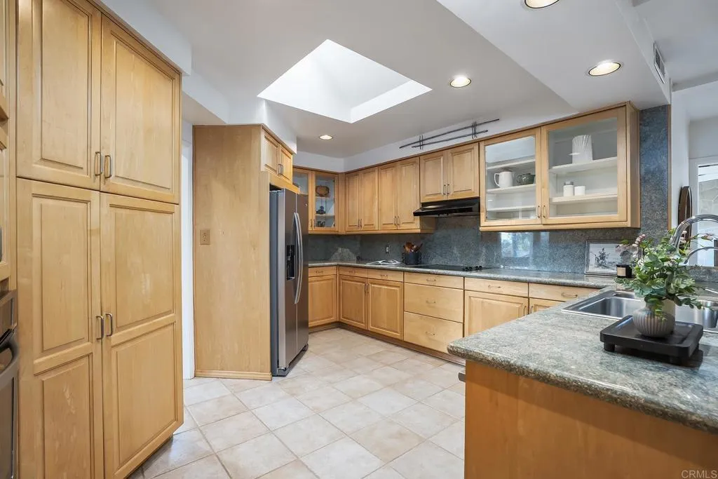 https://cdn.realtyfeed.com/cdn/127/306741832/57d74aa3e631ff67d7b4ae88f2c23434.webp