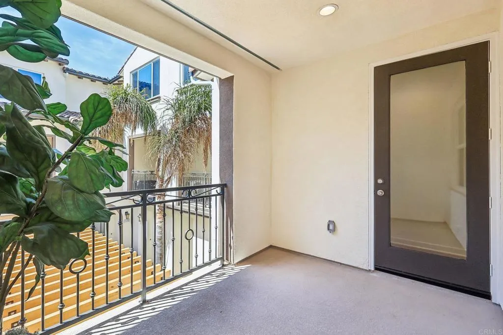 https://cdn.realtyfeed.com/cdn/127/306741833/6d3ab29dd6e3ec382d910221bbd7cf3f.webp