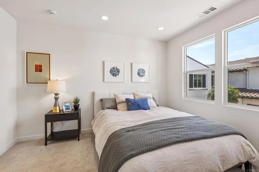 https://cdn.realtyfeed.com/cdn/127/306741833/87b102b4de1bbb2ccbb83de66726f4ed.webp