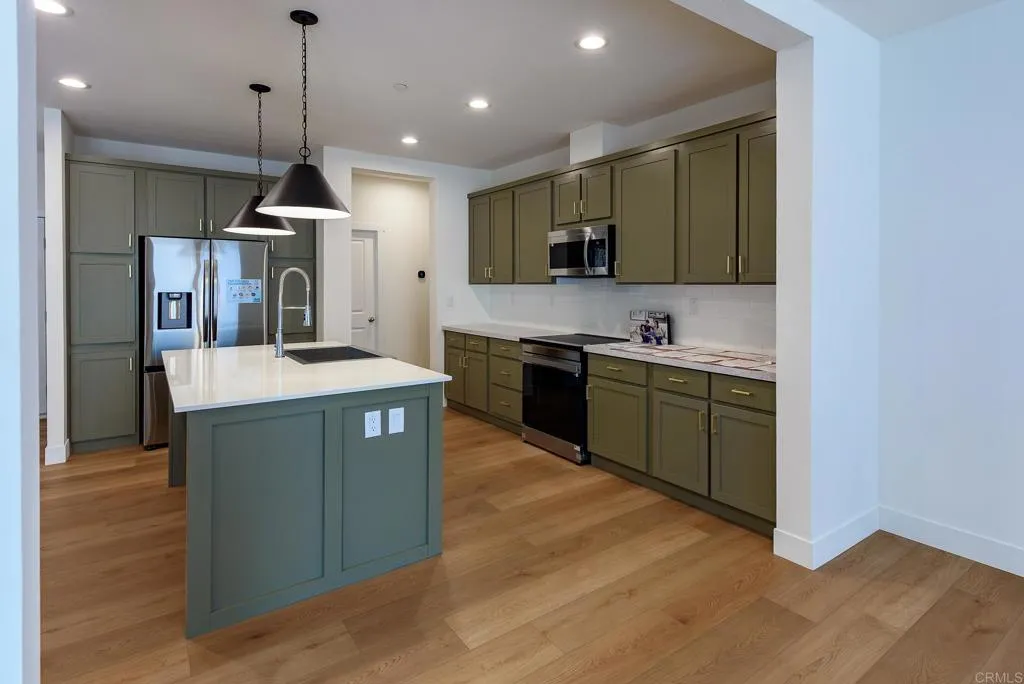 https://cdn.realtyfeed.com/cdn/127/306741855/89795a93c39c7395f4b2aeb0bde96cd3.webp