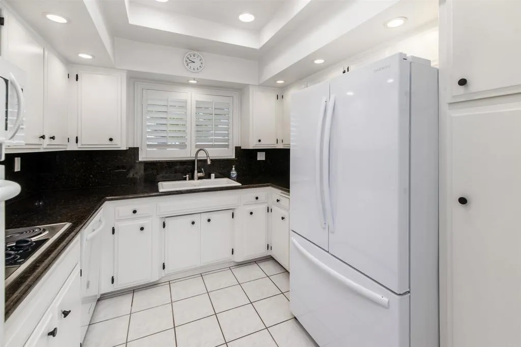 https://cdn.realtyfeed.com/cdn/127/306741903/204fc2c4cb72fd86a67bbd1a2cd47426.webp