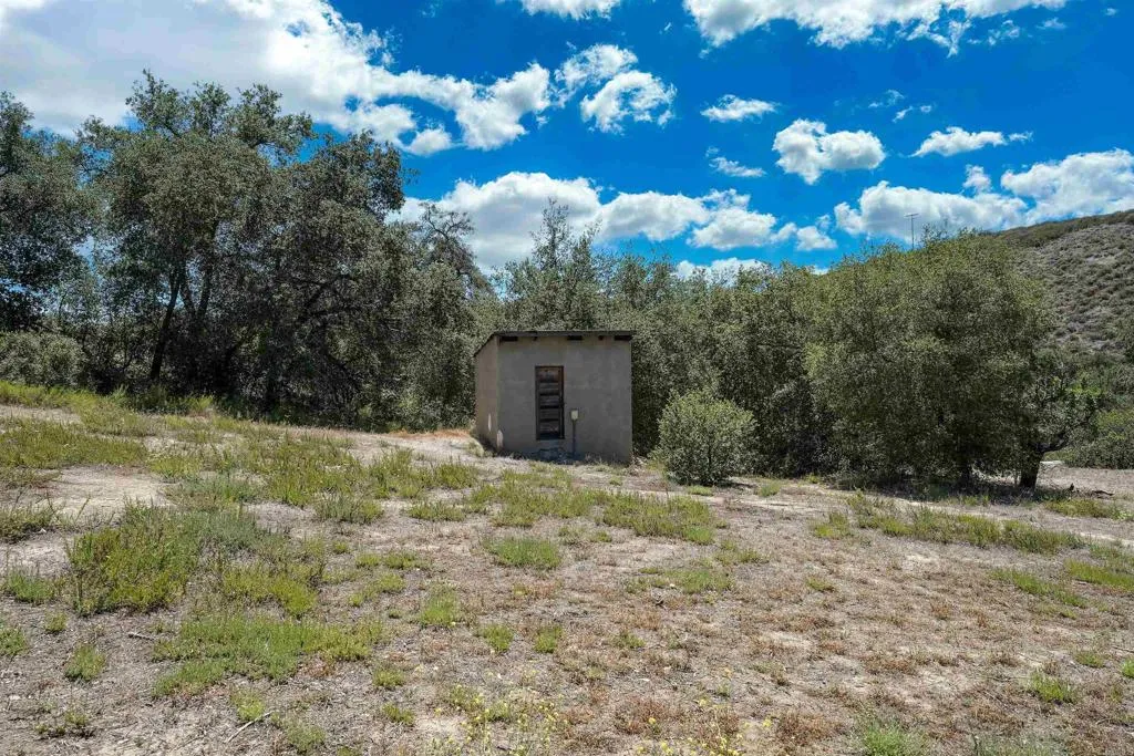 https://cdn.realtyfeed.com/cdn/127/306741909/fada1a5fd66f6ff25a4f5b682d6b960e.webp