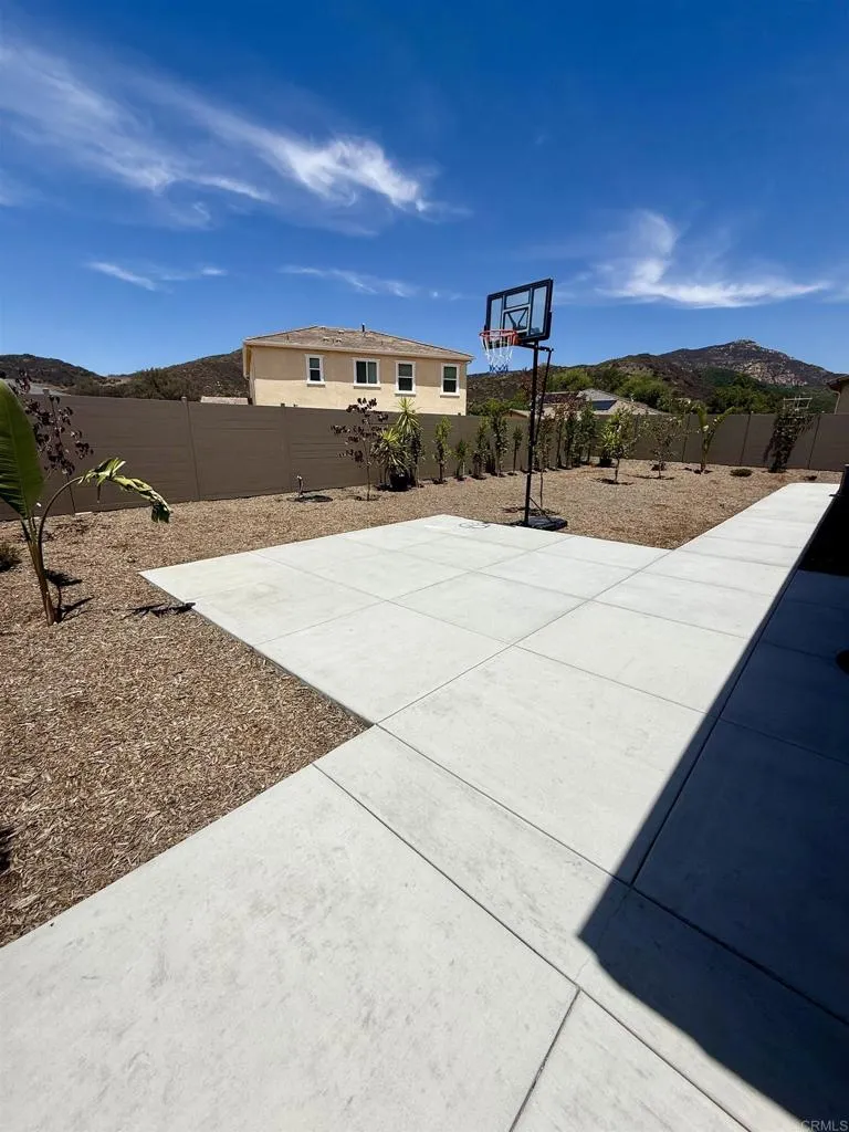 https://cdn.realtyfeed.com/cdn/127/306741939/3ad8a0a49687f2c686195b5d84c7b1ca.webp