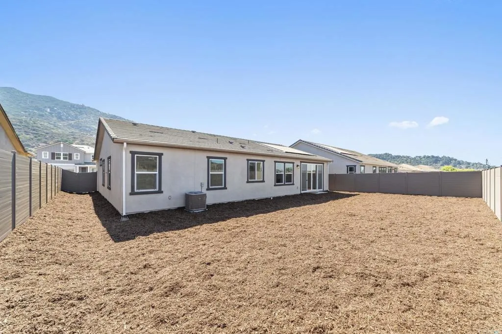 https://cdn.realtyfeed.com/cdn/127/306741939/6cd21bcfbb66b5ae55cb755650a5e503.webp