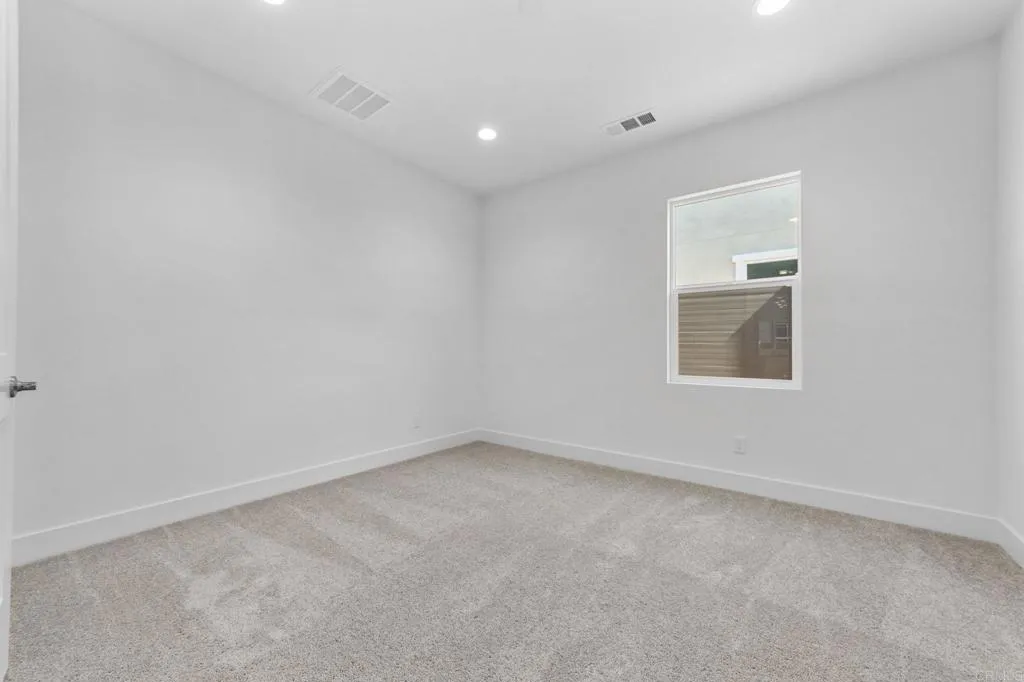 https://cdn.realtyfeed.com/cdn/127/306741939/ab91dde51e91d681c59d375e5a43d39f.webp