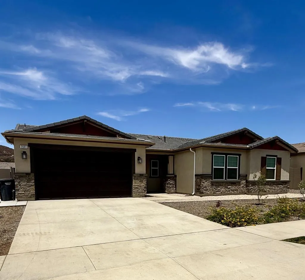https://cdn.realtyfeed.com/cdn/127/306741939/d3ddff2d9bd8c11ee2439ffe95bbb8f1.webp