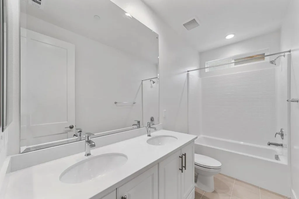 https://cdn.realtyfeed.com/cdn/127/306741939/e646bd73ea5ddcadc460d18383655ca9.webp