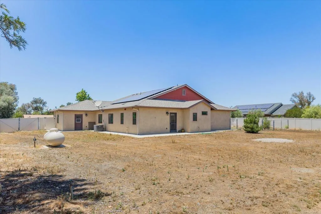 https://cdn.realtyfeed.com/cdn/127/306741971/7d3941b2c6f7d095d9b7c7dde694d479.webp