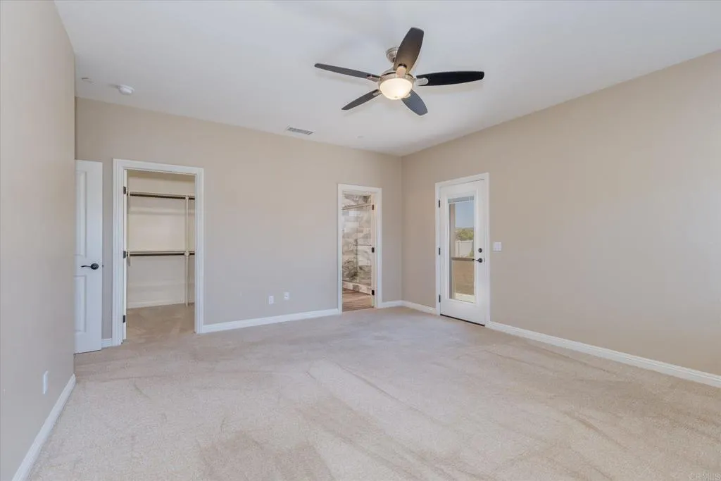 https://cdn.realtyfeed.com/cdn/127/306741971/9c1105511f457a545460643254bb133a.webp