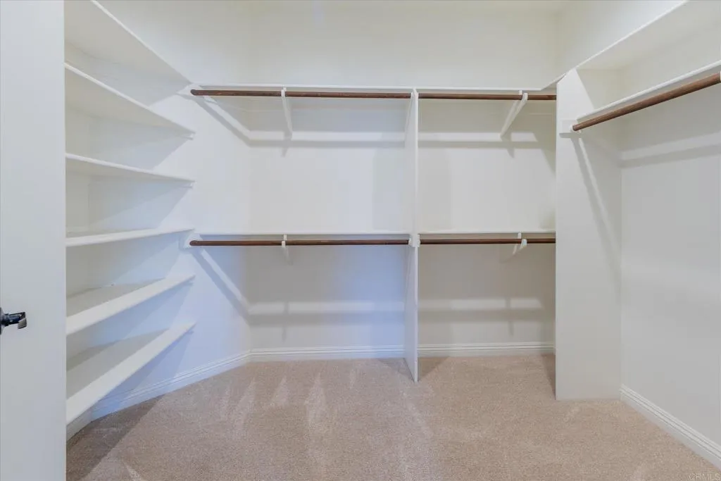https://cdn.realtyfeed.com/cdn/127/306741971/b593175f43620cac5dc8c7651d39e3da.webp