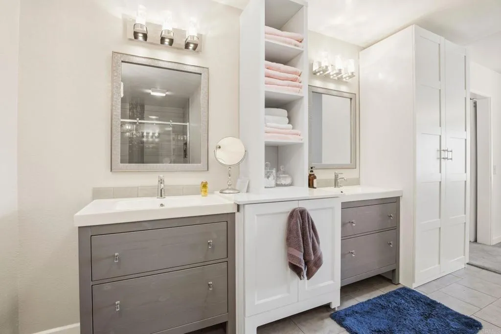 https://cdn.realtyfeed.com/cdn/127/306741982/385a345372efd922c8f5c4dd22bc814d.webp