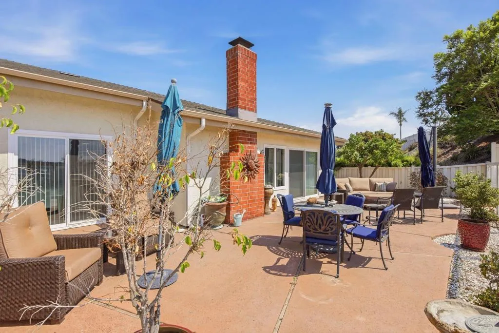 https://cdn.realtyfeed.com/cdn/127/306741982/4340708e6f0bd84f6ab9cd3f68400a9e.webp