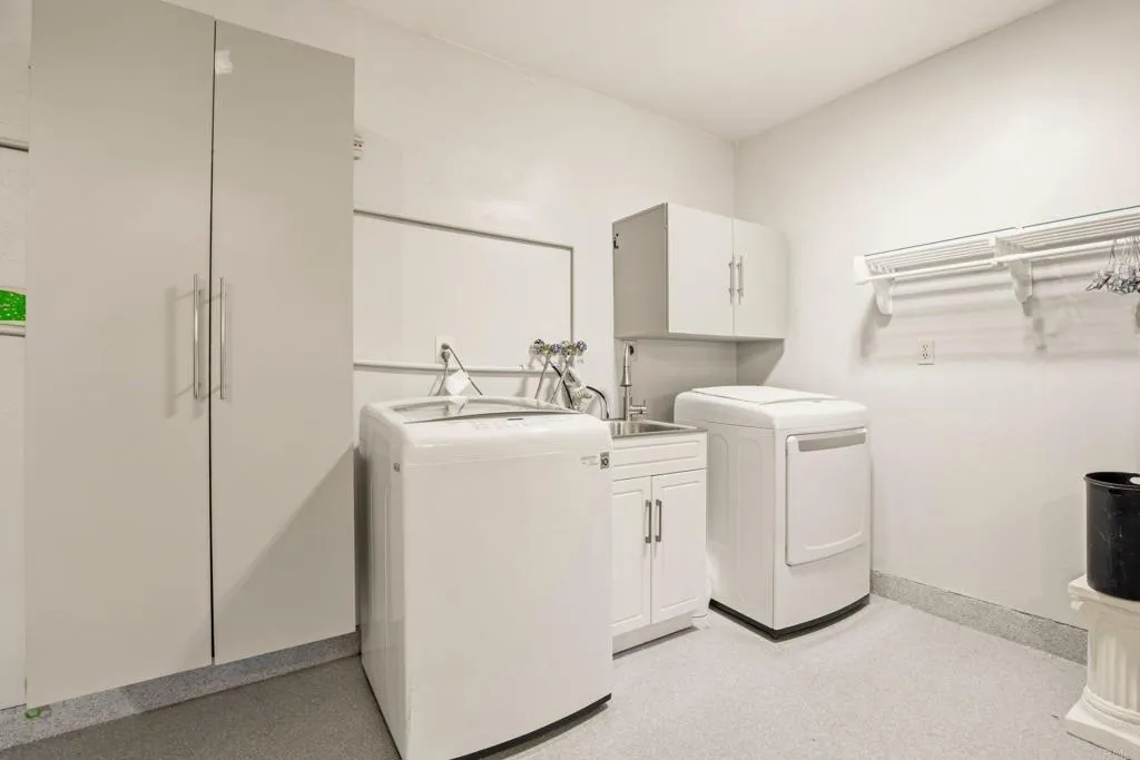 https://cdn.realtyfeed.com/cdn/127/306741982/d1673f9879a77df0d9e9e9ee2908b4b7.webp