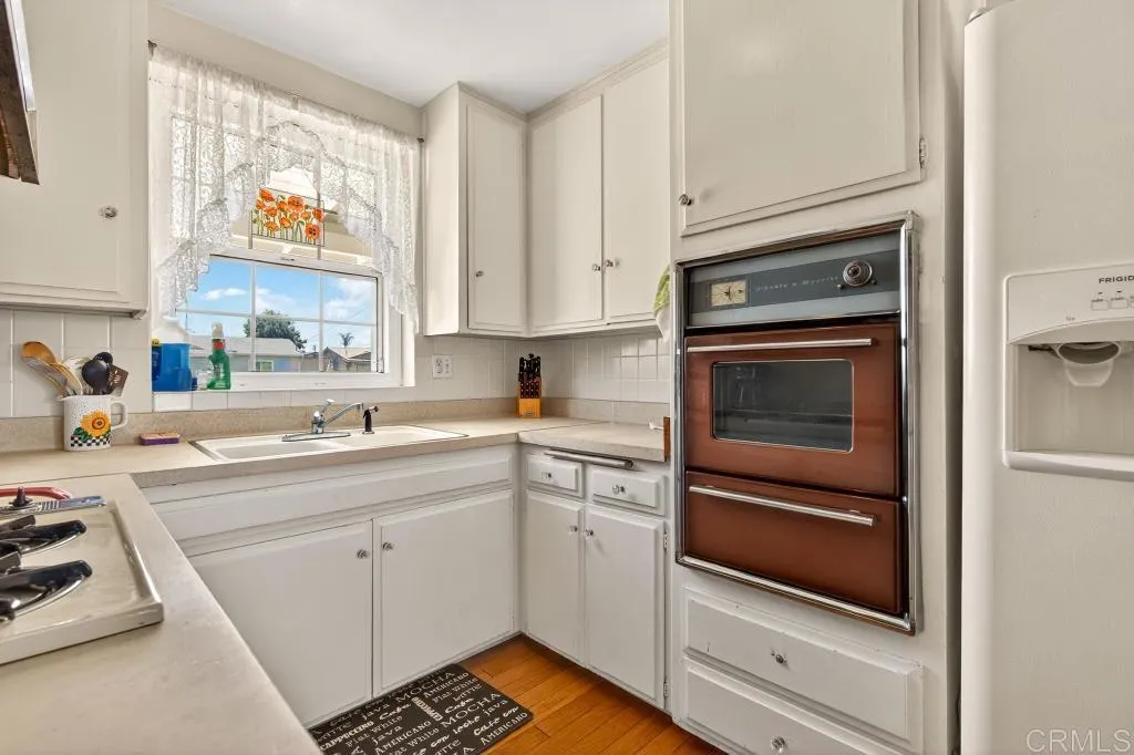 https://cdn.realtyfeed.com/cdn/127/306741987/7c7eb413482cf18cdbfc5e4740fd7b10.webp